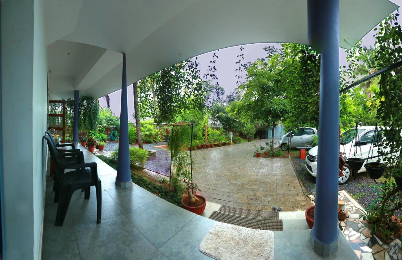 Apartment Monsoon