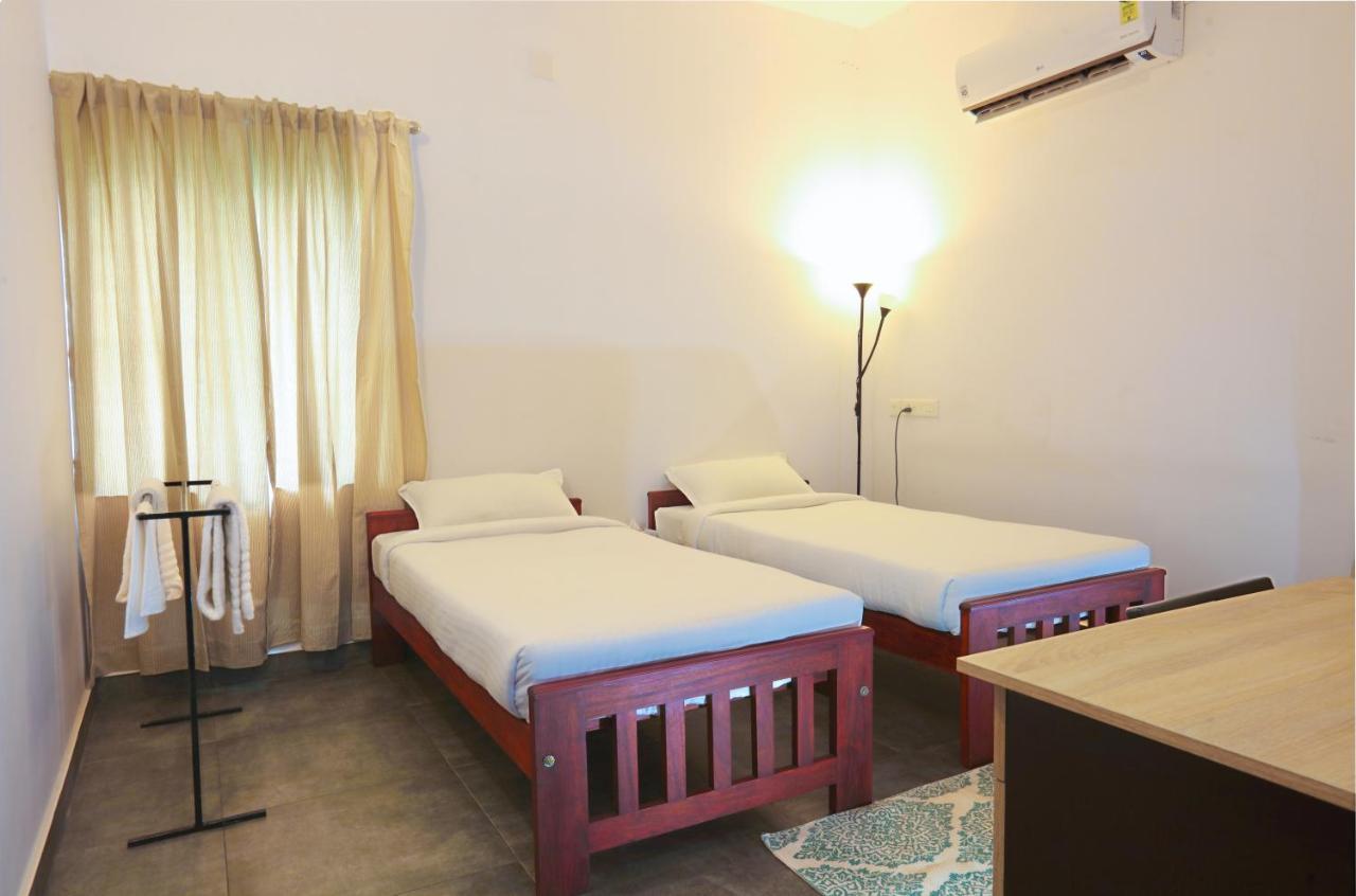 Monsoon Apartment *